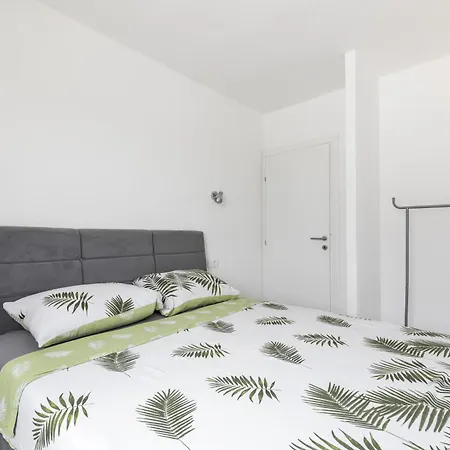 Adriatic Place Apartamento *